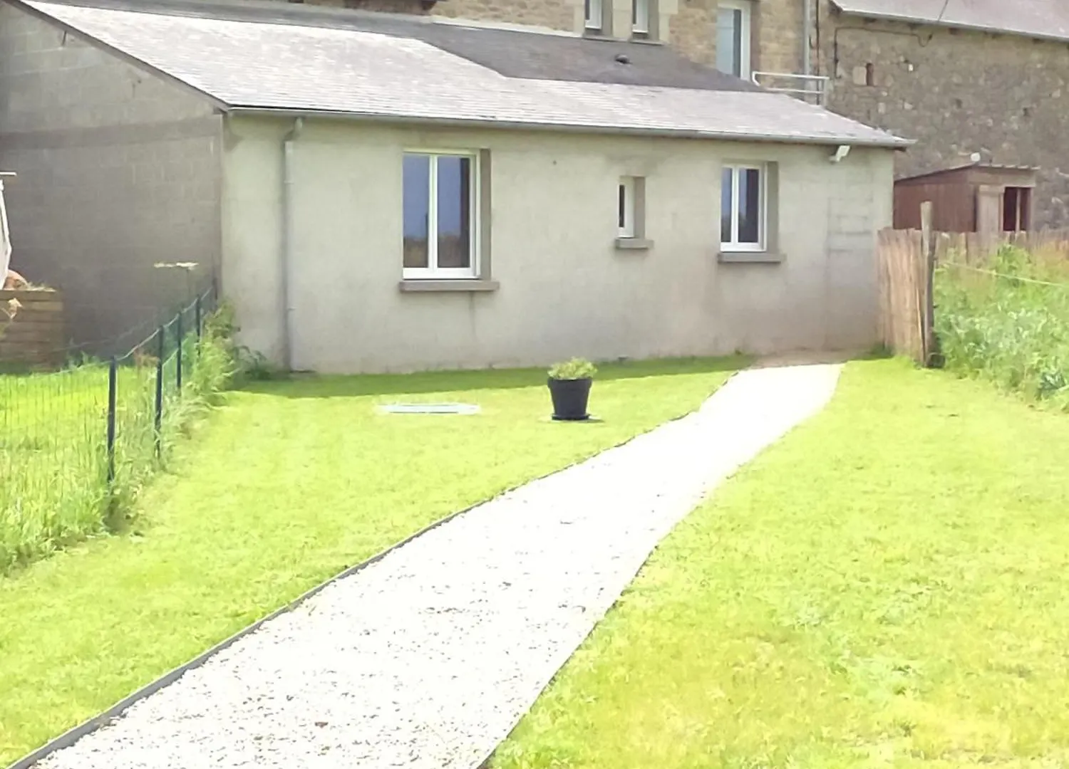 Апартаменты Gite Des Mezieres Brusvily